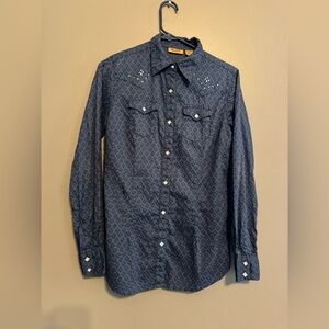 Wrangler Blue Casual Button Down Shirt with Western Yoke
